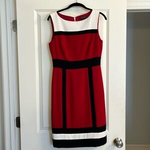 Beautiful designer dress size 4 Isabella Demarco